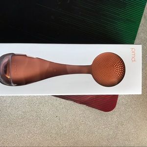 pmd Face cleaning and massaging device